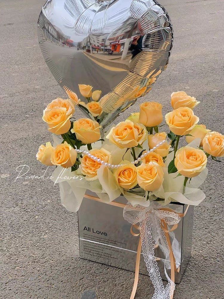 Mirror Flower Carry Box All Love JE T'AIME  L/XL size pack 5